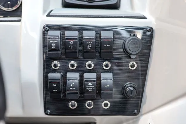 Slide: The Image of Starcraft SVX OB 230 DC OB 2026 - 55