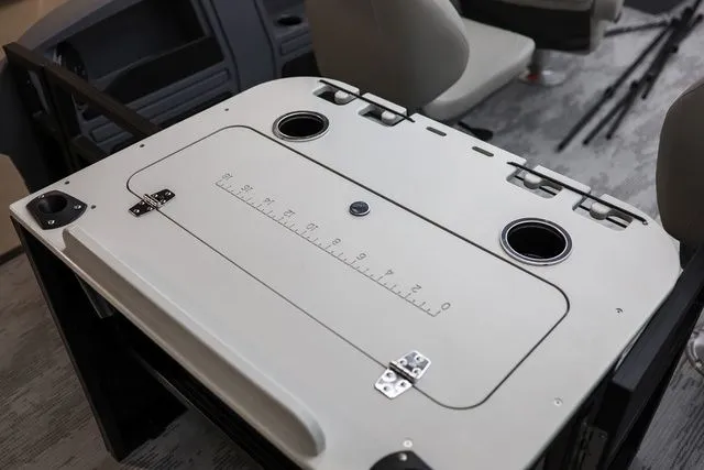 Slide: The Image of Starcraft VX 20 FD 2026 - 17