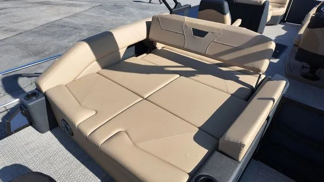 Slide: The Image of Evotti 523CS 2026 - 30