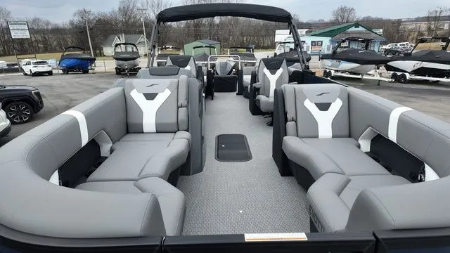 Slide: The Image of Evotti 523QL 2026 - 16