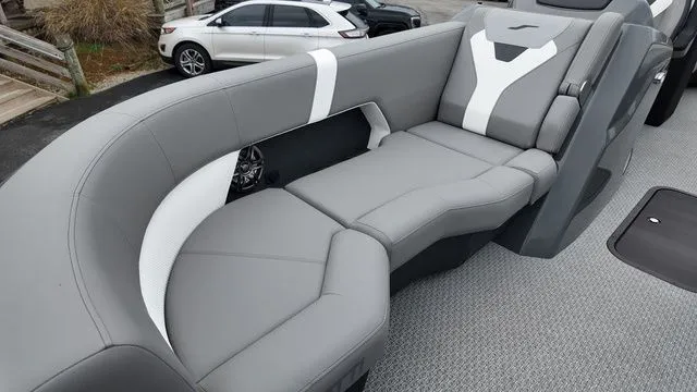 Slide: The Image of Evotti 523QL 2026 - 17