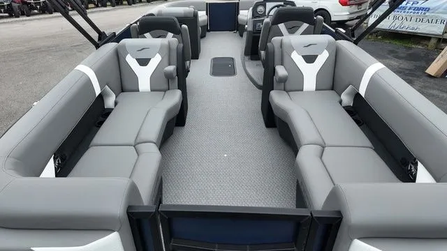 Slide: The Image of Evotti 523QL 2026 - 40