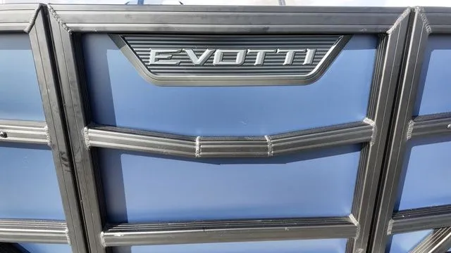 Slide: The Image of Evotti 725CS 2026 - 10