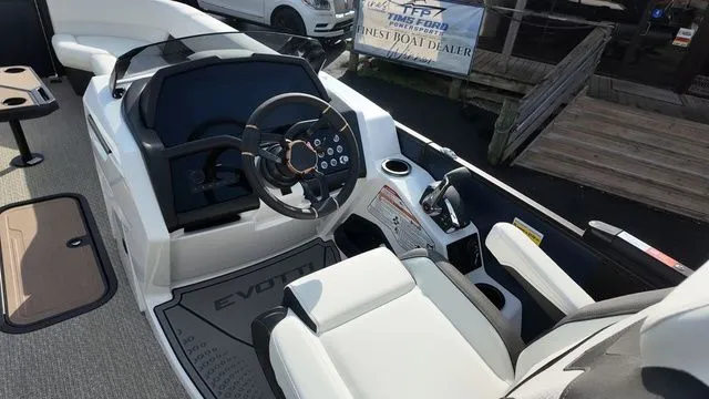 Slide: The Image of Evotti 725CS 2026 - 19