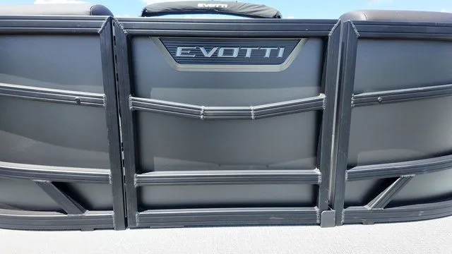 Slide: The Image of Evotti 521QL 2026 - 14