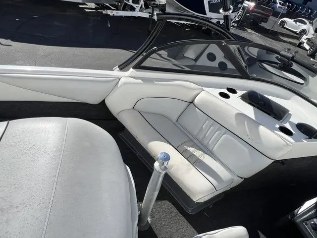 Slide: The Image of Tigé Pre 2002 WT 1996 - 12