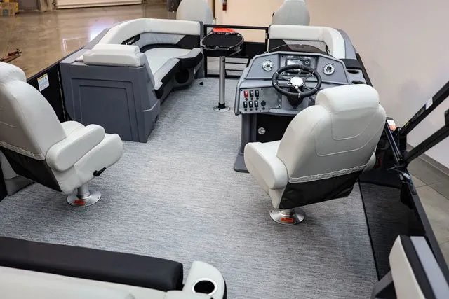 Slide: The Image of Starcraft VX 24 Q DH 2026 - 20