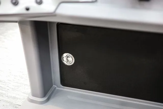 Slide: The Image of Starcraft VX 24 Q DH 2026 - 33