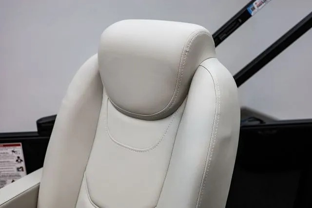 Slide: The Image of Starcraft VX 24 Q DH 2026 - 34