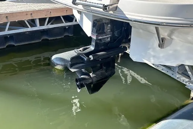 Slide: The Image of 2007 Chaparral 190 SSi boat with MerCruiser outdrive in marina. - 5