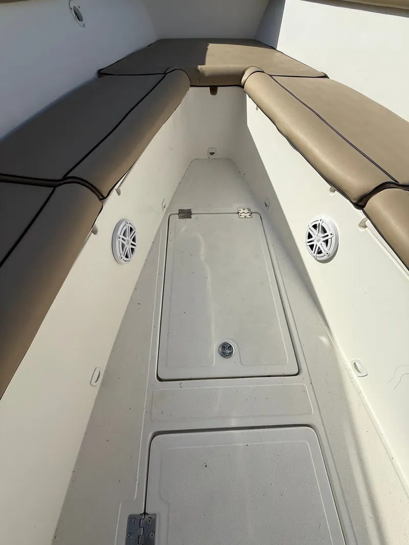 Slide: The Image of Marlago Fs 35 Center Console Cuddy 2008 - 3