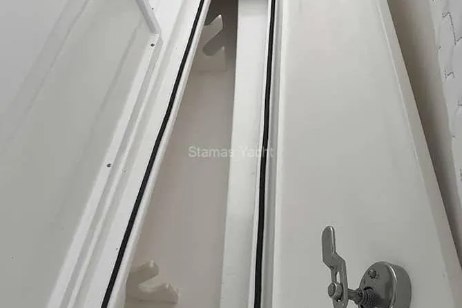 Slide: The Image of Manufacturer Provided Image - 10