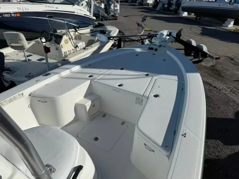 Slide: The Image of Mako 2201 Mako 2007 - 8