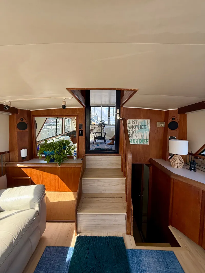 Slide: The Image of Californian 48MY 1989 - 102