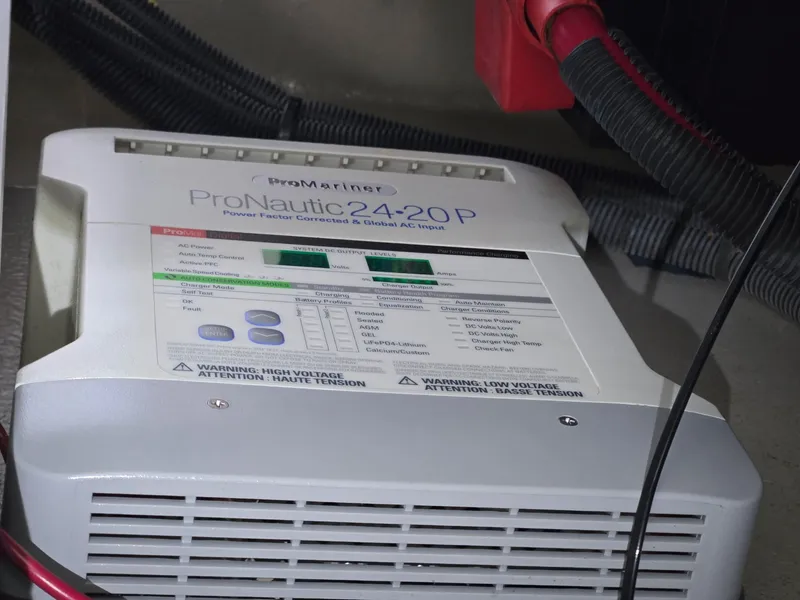 Slide: The Image of Sea Ray 36 Sedan Bridge 2007 - 31