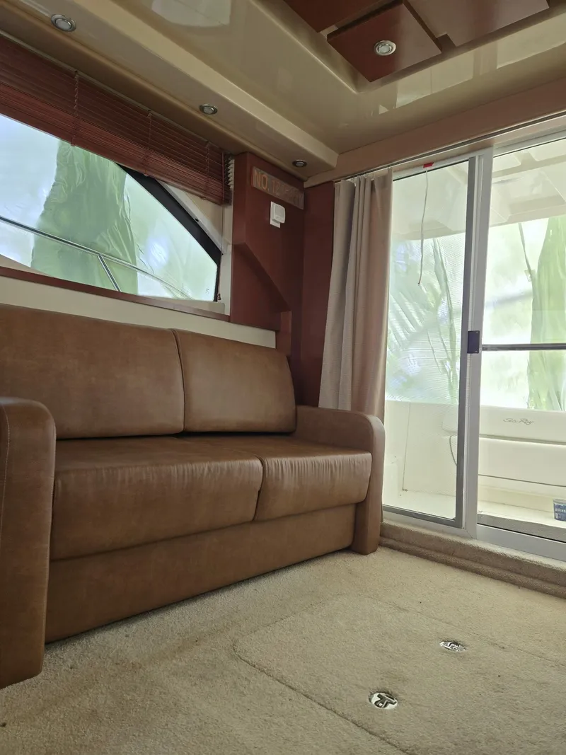 Slide: The Image of Sea Ray 36 Sedan Bridge 2007 - 37