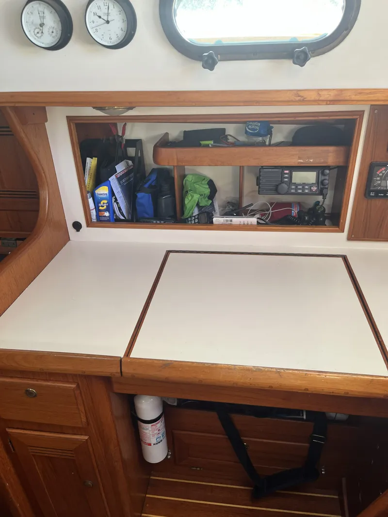 Slide: The Image of Interior of a 2001 Cape Dory Robinhood 36 yacht. - 17