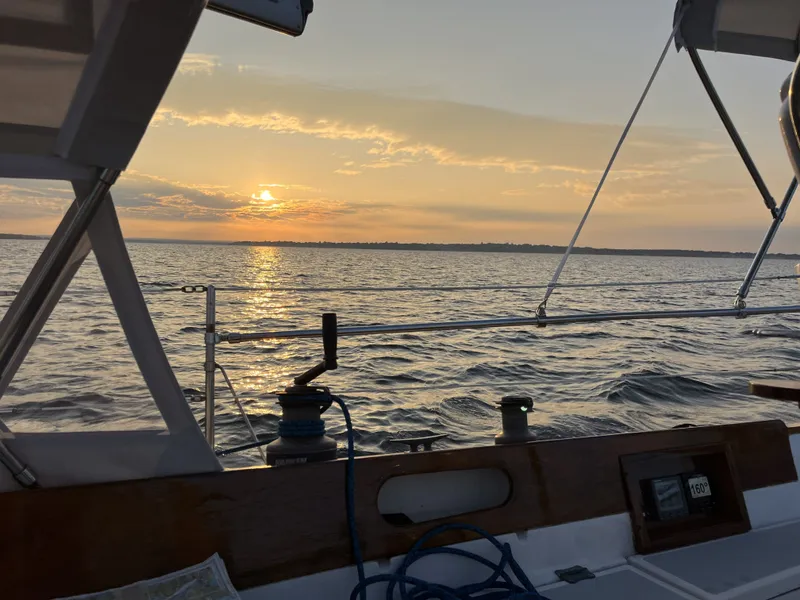 Slide: The Image of Cape Dory Robinhood 36 2001 - 6