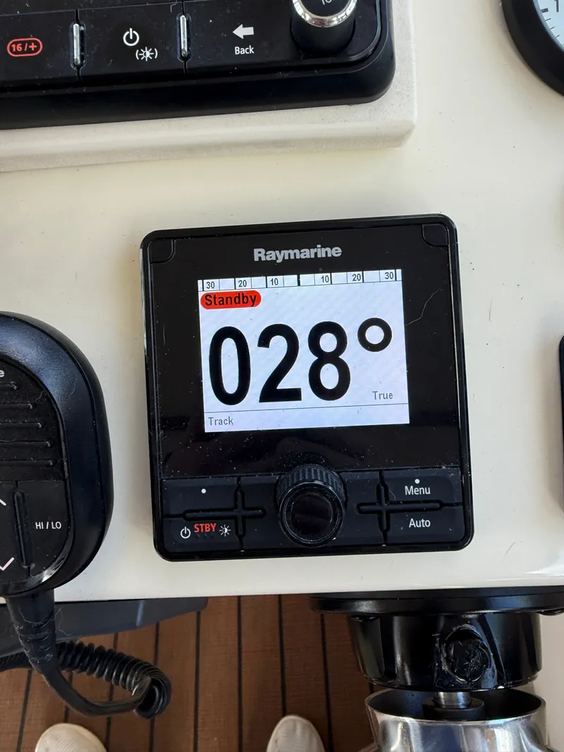 Slide: The Image of Raymarine compass on Eastern 27 Islander Hardback, heading 028 degrees. - 18