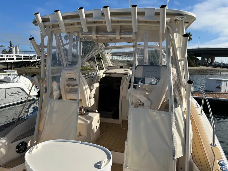 Slide: The Image of Grady-White Marlin 300 2021 - 6