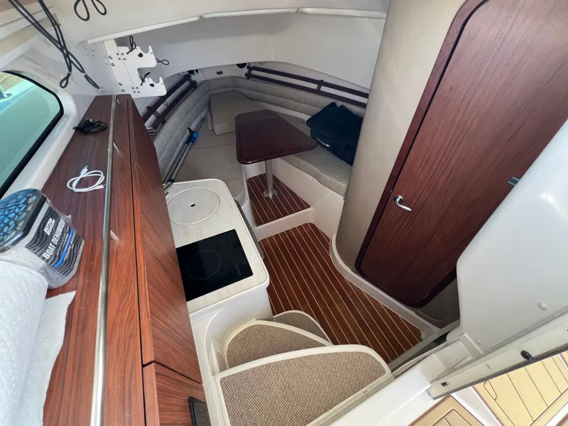 Slide: The Image of Grady-White Marlin 300 2021 - 9