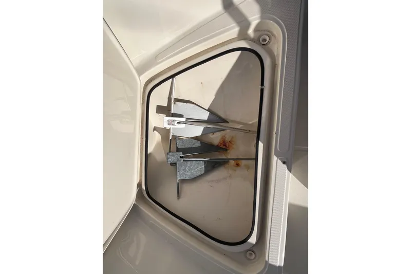 Slide: The Image of Anchor storage compartment on a 2015 Release 190RX boat. - 20