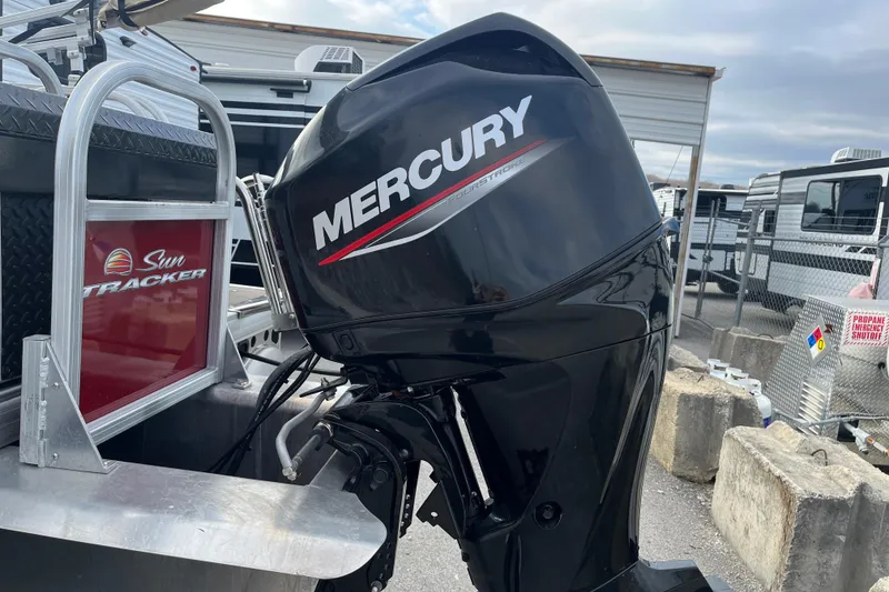 Slide: The Image of 2025 Sun Tracker Bass Buggy 16 XL Select with Mercury outboard motor. - 6