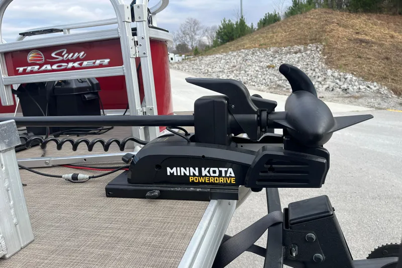 Slide: The Image of 2025 Sun Tracker Bass Buggy 16 XL Select with Minn Kota PowerDrive motor. - 9