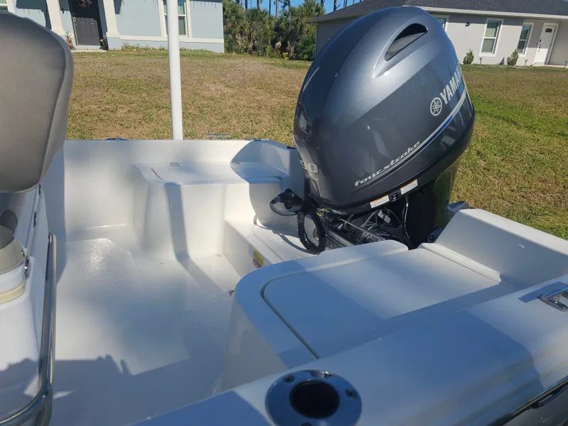 Slide: The Image of Key West 1720 Sportsman CC 2023 - 10