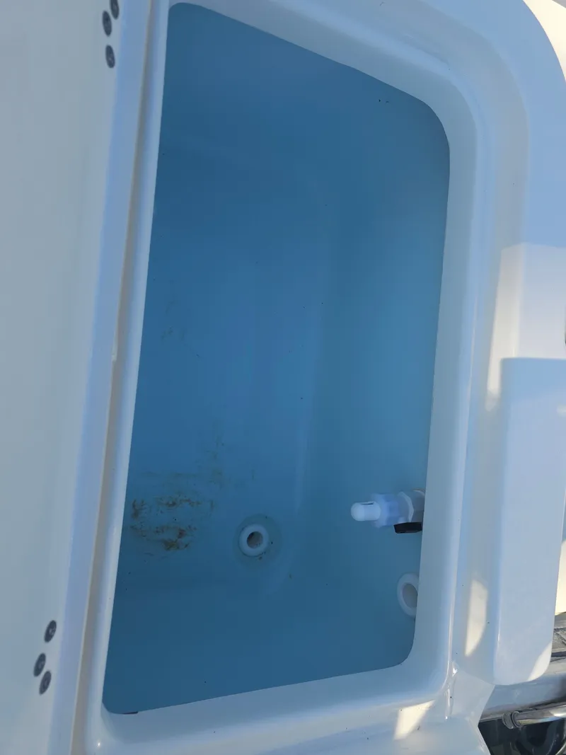 Slide: The Image of Key West 1720 Sportsman CC 2023 - 11