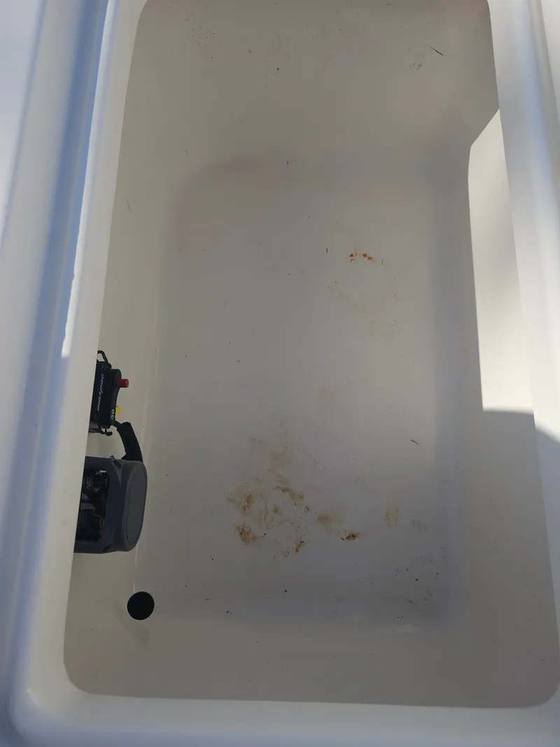 Slide: The Image of Key West 1720 Sportsman CC 2023 - 12