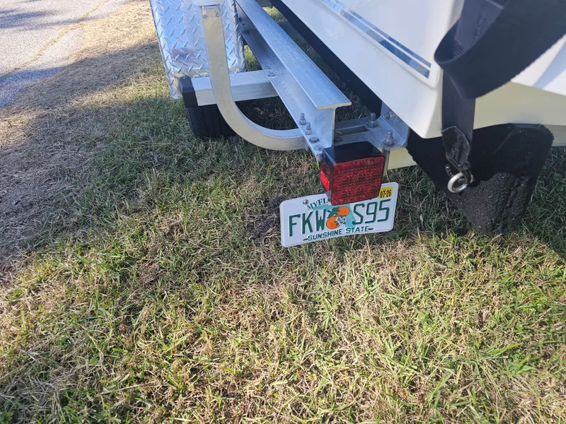 Slide: The Image of Key West 1720 Sportsman CC 2023 - 3