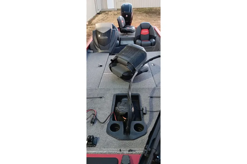 Slide: The Image of 2025 Tracker Pro Team 190 boat interior with seating and equipment. - 19