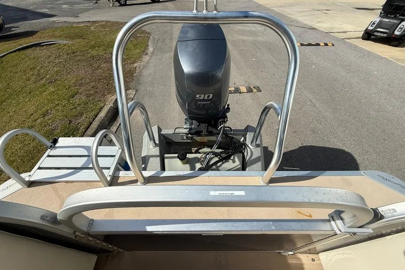 Slide: The Image of 2013 Silver Wave 220 Island CL boat with Yamaha 90 engine, rear view. - 13