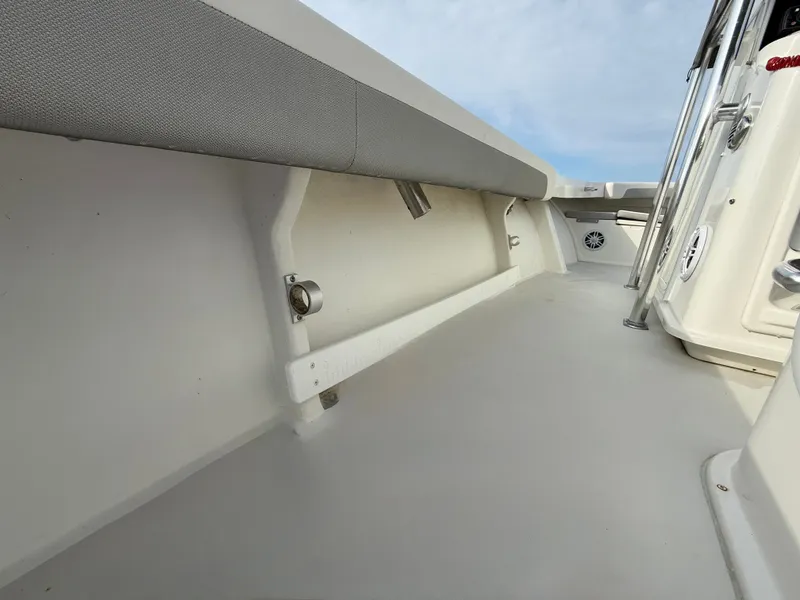 Slide: The Image of Parker Marine 21 Special Edition 2020 - 11