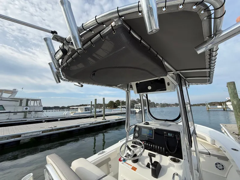 Slide: The Image of Parker Marine 21 Special Edition 2020 - 13