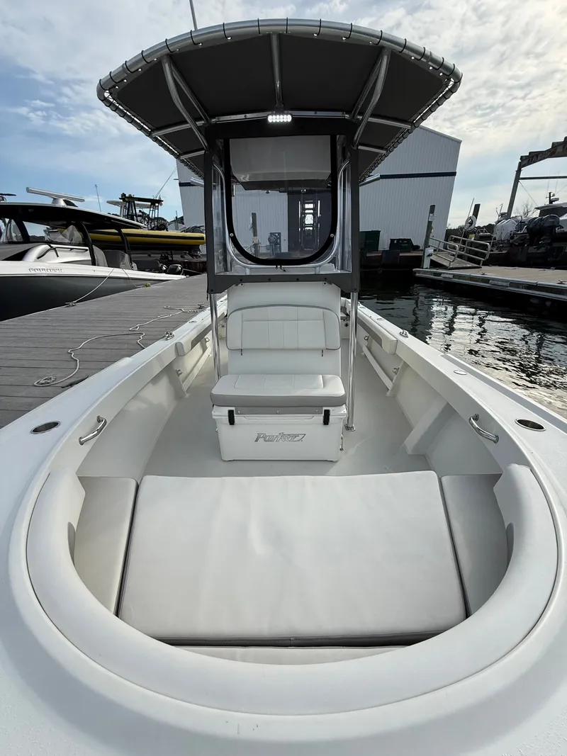 Slide: The Image of Parker Marine 21 Special Edition 2020 - 19