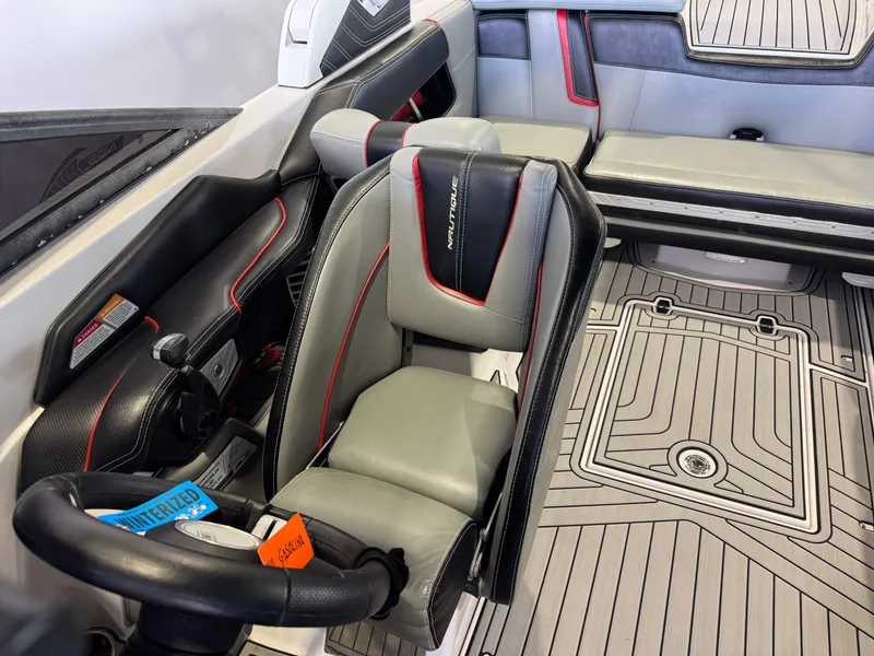 Slide: The Image of Nautique Super Air Nautique G21 2015 - 21