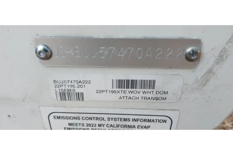 Slide: The Image of 2022 Tracker Pro Team 195 TXW transom with serial and emissions information. - 22