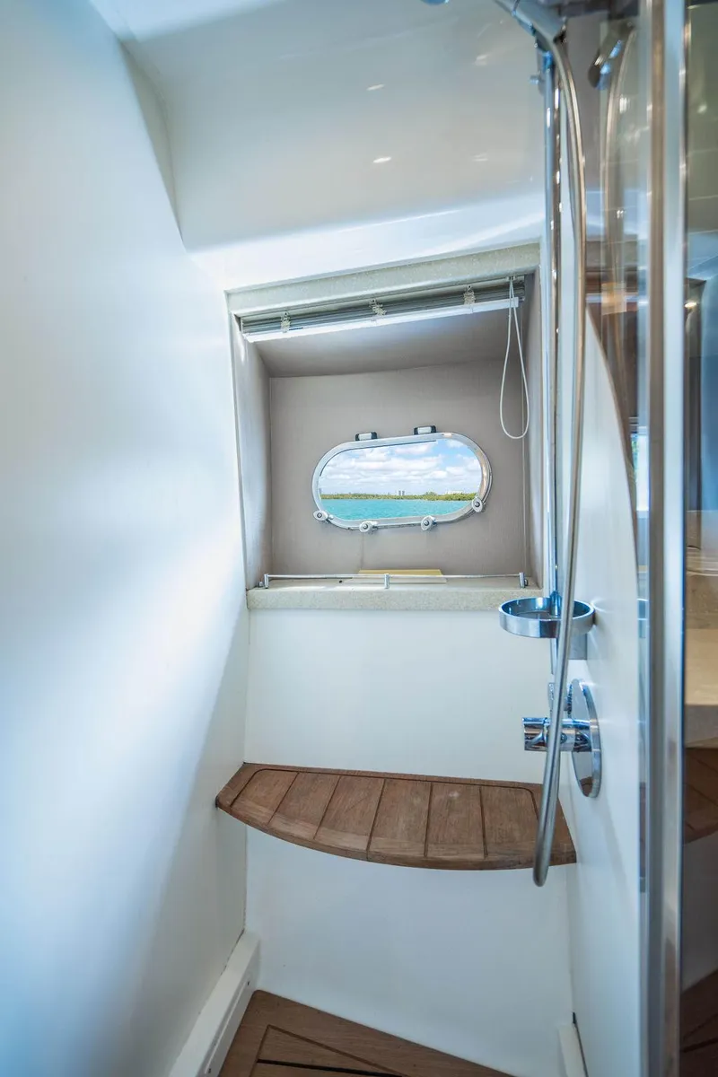 Slide: The Image of Guest Head - Shower - 56