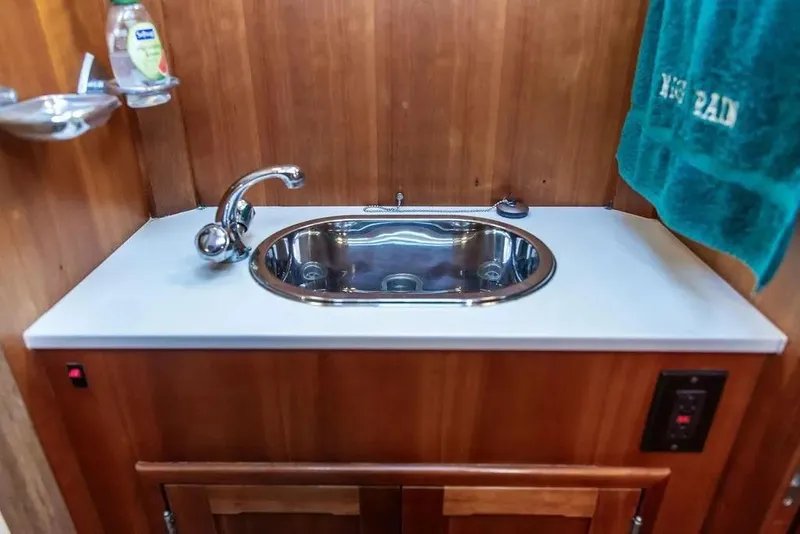 Slide: The Image of Owner's cabin sink - 15
