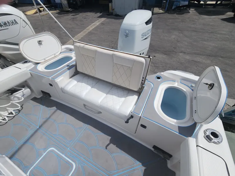 Slide: The Image of 2024 BLUE WAVE 2600 MAKAIRA - Image 12 - 12