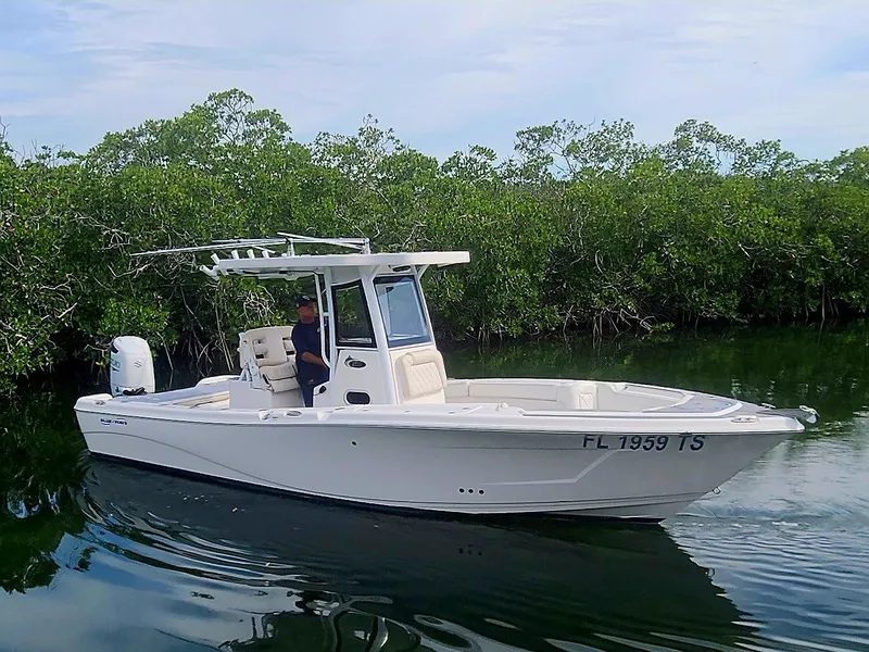 Slide: The Image of 2024 BLUE WAVE 2600 MAKAIRA - Image 3 - 3