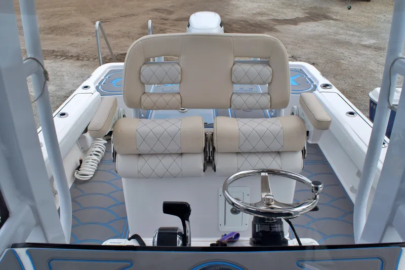 Slide: The Image of 2024 BLUE WAVE 2600 MAKAIRA - Image 47 - 47