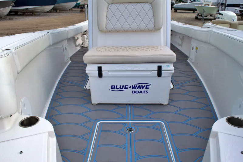 Slide: The Image of 2024 BLUE WAVE 2600 MAKAIRA - Image 55 - 55