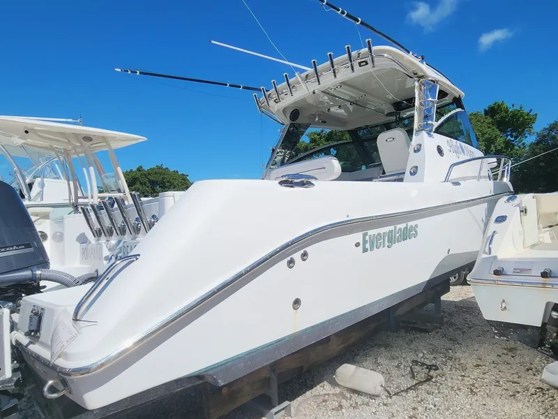 Slide: The Image of 2016 EVERGLADES 320 EX - Image 12 - 12