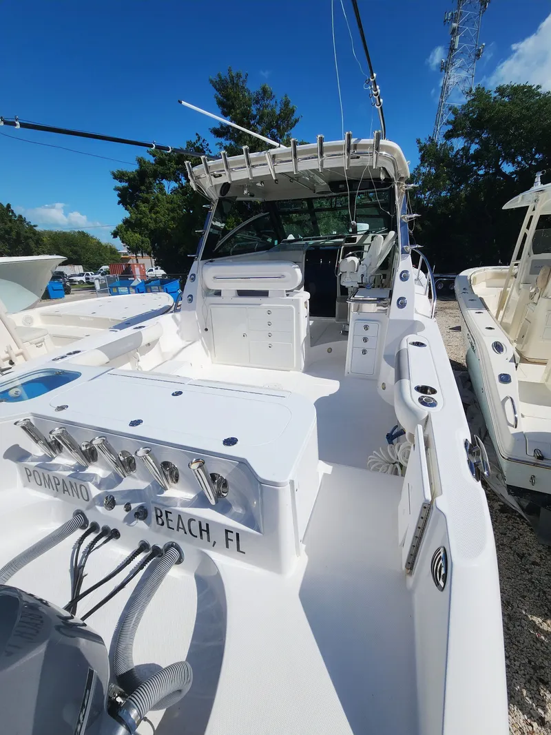 Slide: The Image of 2016 EVERGLADES 320 EX - Image 13 - 13