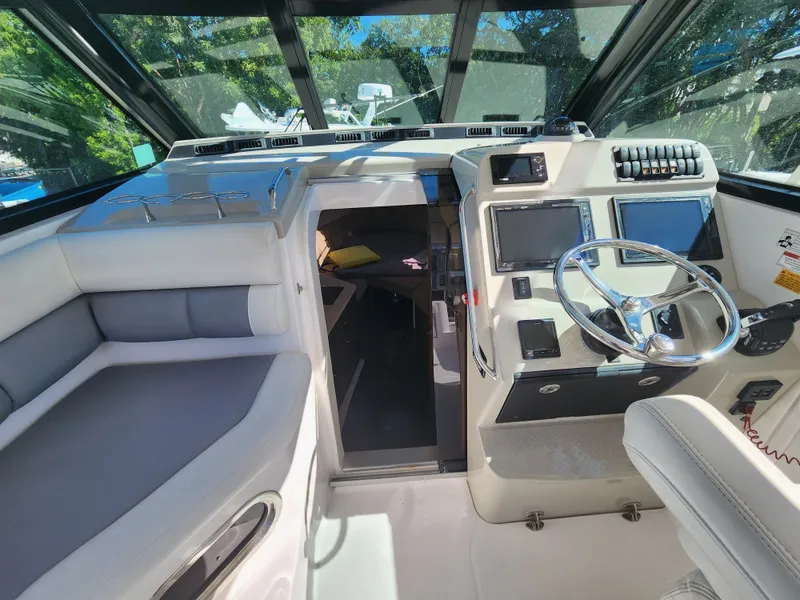 Slide: The Image of 2016 EVERGLADES 320 EX - Image 20 - 20