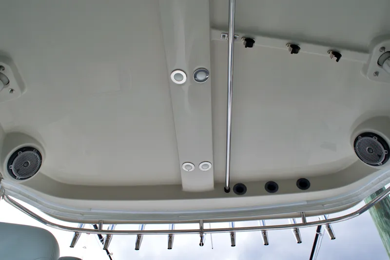 Slide: The Image of 2016 EVERGLADES 320 EX - Image 52 - 52