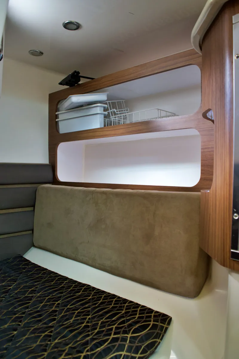 Slide: The Image of 2016 EVERGLADES 320 EX - Image 63 - 63